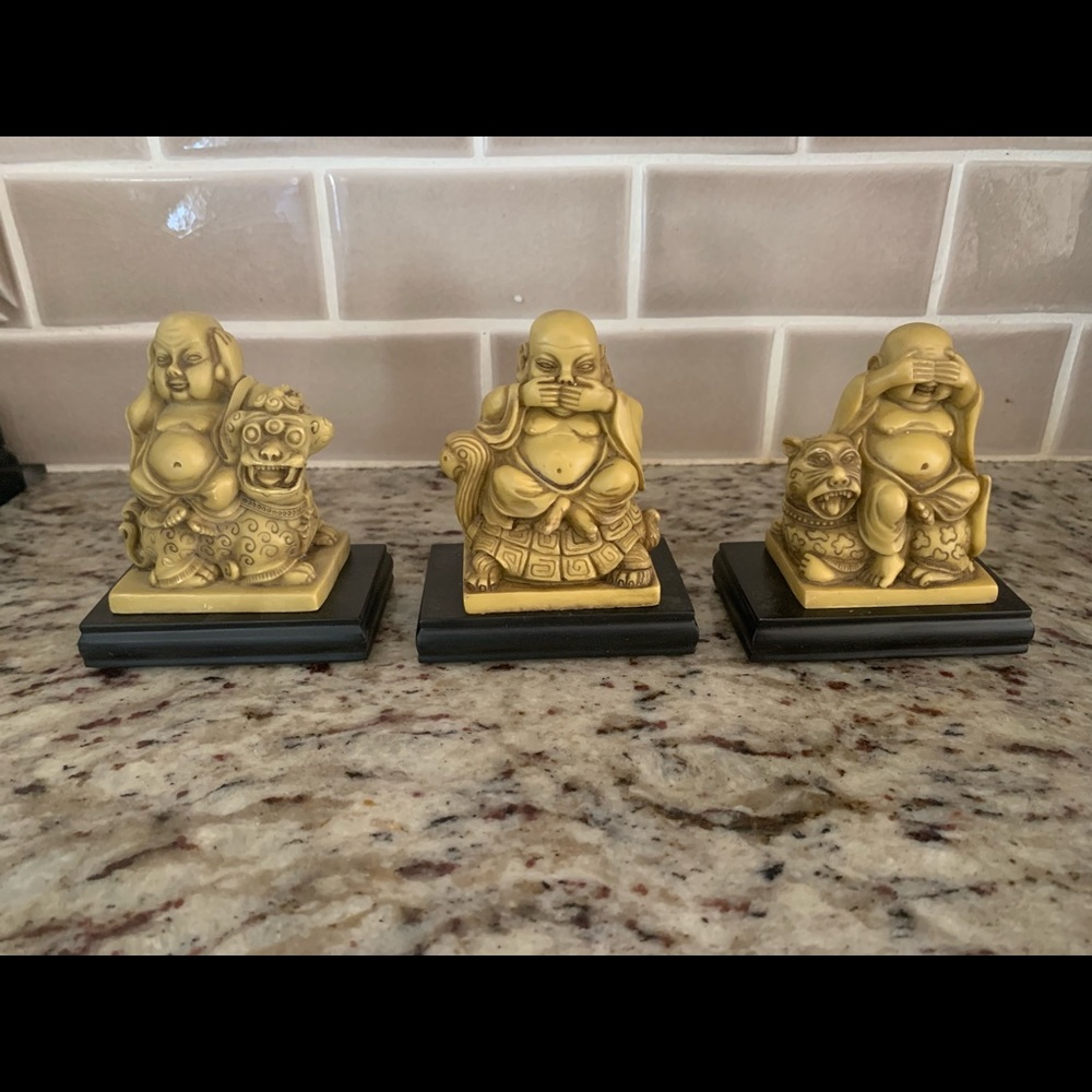 Buddha figurines